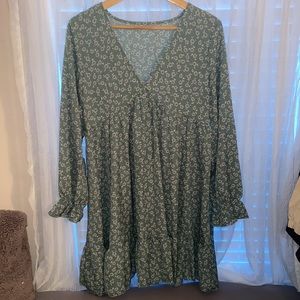 NWT Small Ditsy Floral Print Ruffle Hem SHEIN Dress